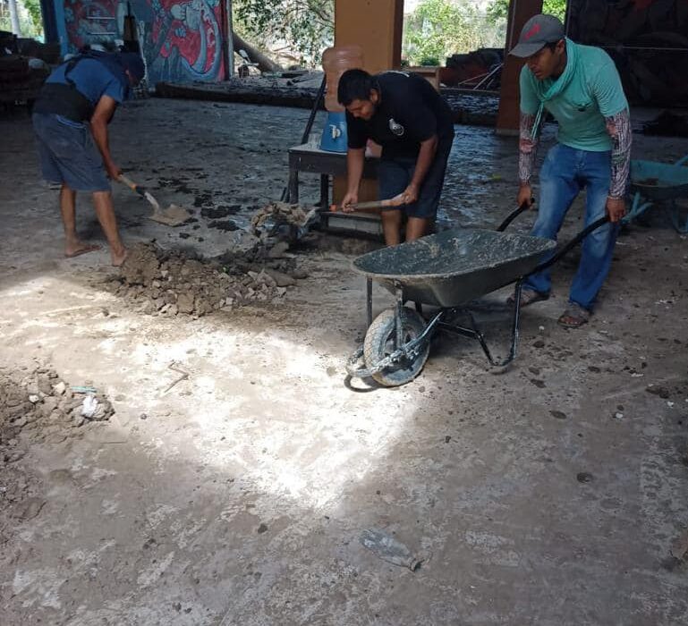 "Unidos por la Restauración del Centro Cultural Faro Zapata en Acapulco"