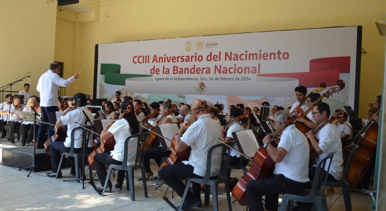 Tributo Musical al CCIII Aniversario de la Bandera Nacional en Iguala