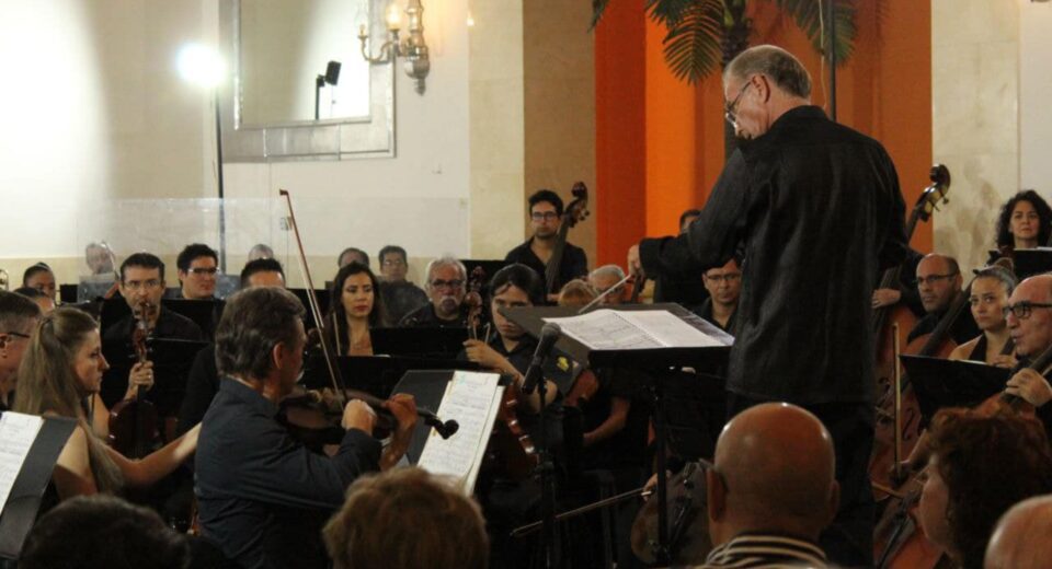 Brillante Concierto de Temporada Un Nuevo Mundo en el Hotel Emporio