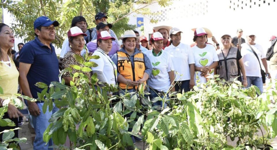 Jornada de Reforestación y Limpieza en el Centro Cultural Faro Zapata de Acapulco