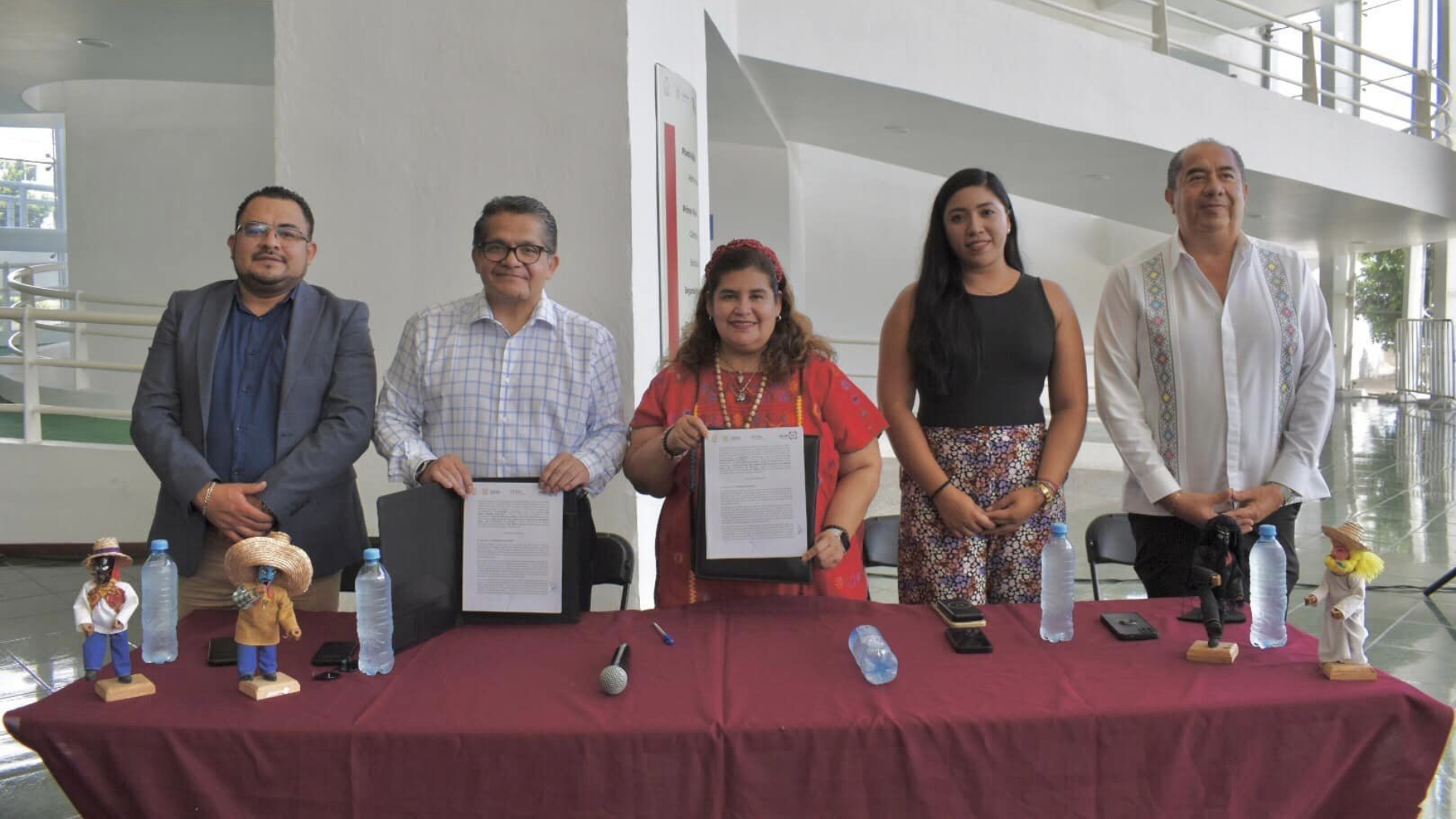 Firma de Convenio para Promover la Cultura en el Parque Acuático CICI Acapulco